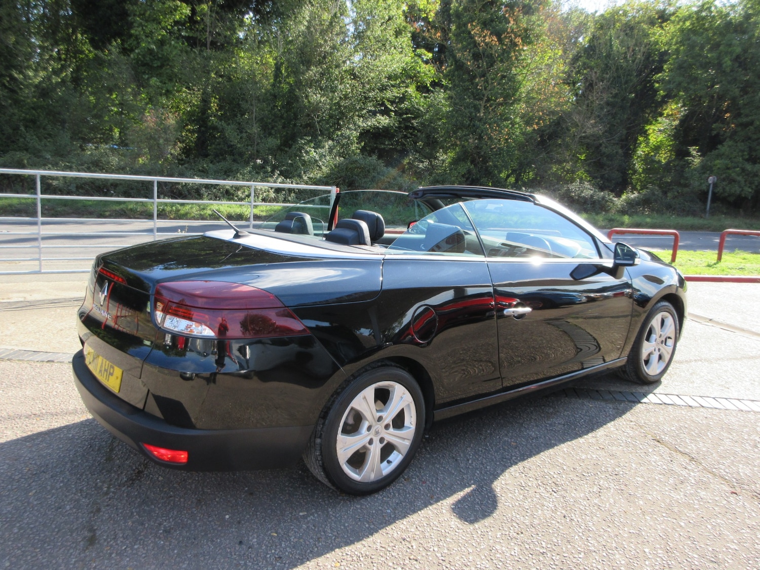 Used Renault Megane 2011 for sale - 76045876: Photo 15