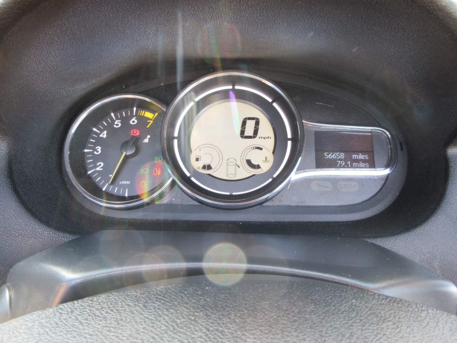 Used Renault Megane 2011 for sale - 76045876: Photo 21