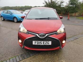 Used Toyota Yaris 2015 for sale - 68950569: Photo