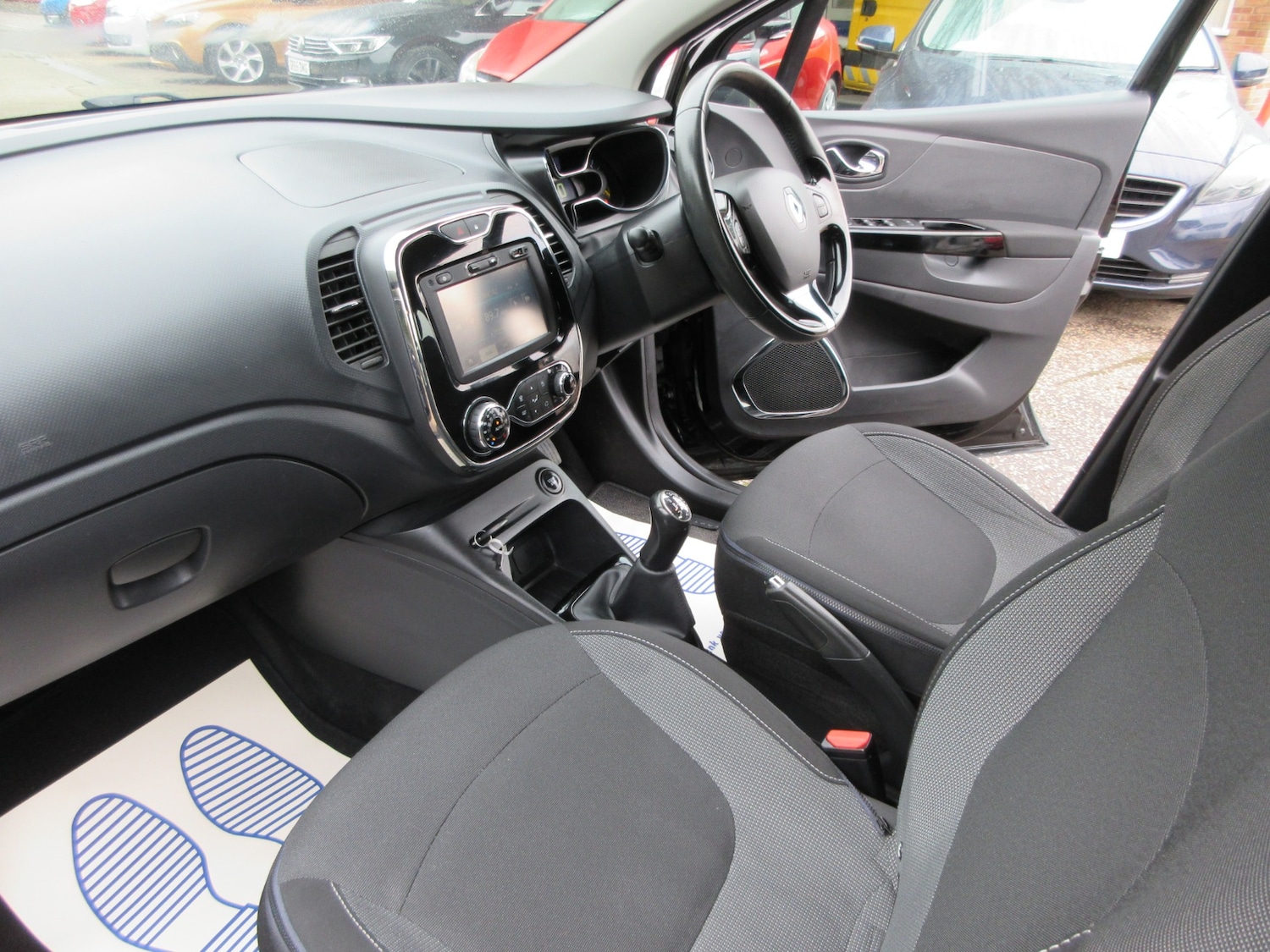 Used Renault Captur 2014 for sale - 76170913: Photo 12
