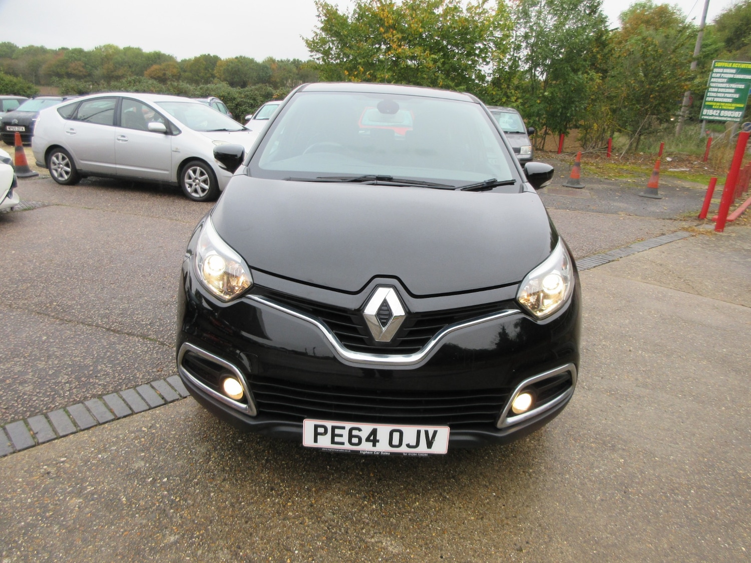 Used Renault Captur 2014 for sale - 76170913: Photo 2