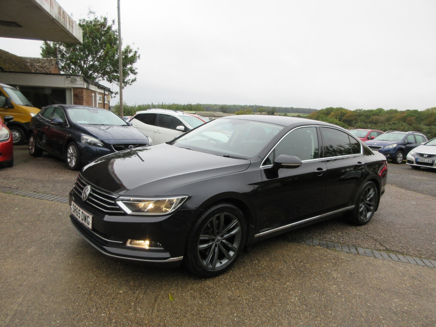 Used Volkswagen Passat 2015 for sale - 76249641: Photo 3