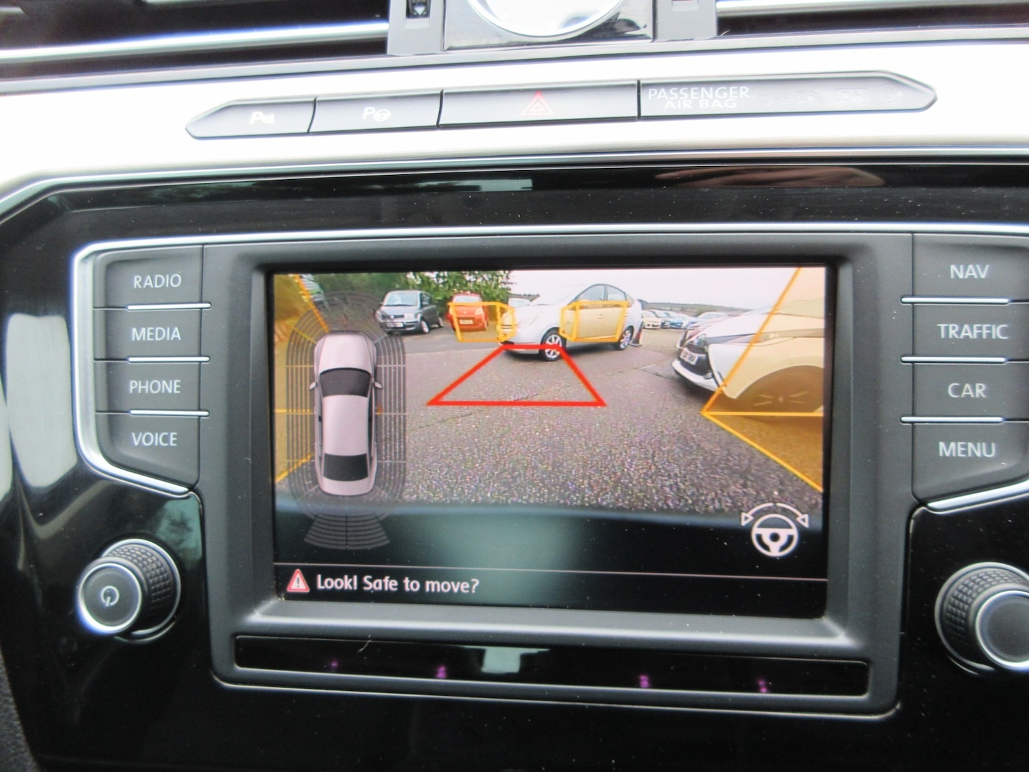 Used Volkswagen Passat 2015 for sale - 76249641: Photo 32