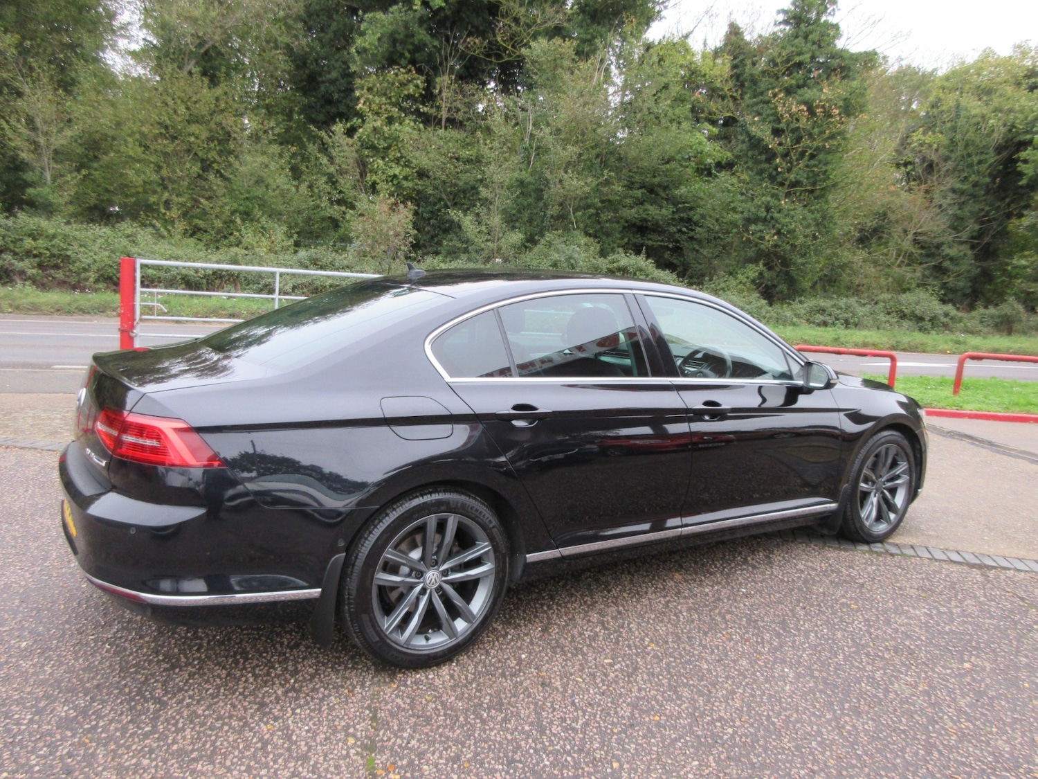 Used Volkswagen Passat 2015 for sale - 76249641: Photo 9