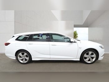Used Vauxhall Insignia 2017 for sale - 79394395: Photo