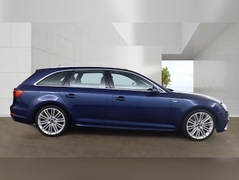 Used Audi A4 2017 for sale - 79394400: Photo