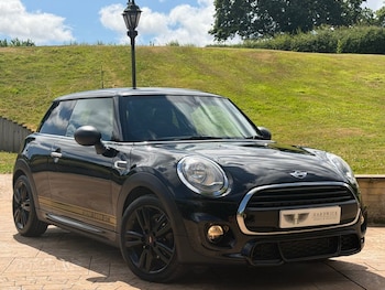 Used MINI Hatch 2018 for sale - 79103804: Photo