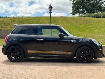 Used MINI Hatch 2018 for sale - 79103804: Photo