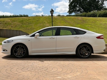 Used Ford Mondeo 2017 for sale - 79103869: Photo