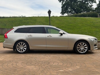 Used Volvo V90 2017 for sale - 79000729: Photo