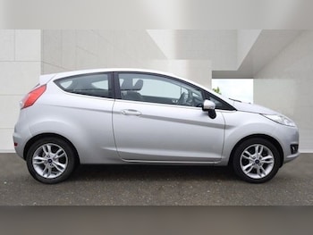Used Ford Fiesta 2015 for sale - 79607822: Photo