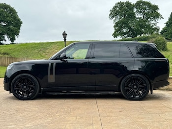 Used Land Rover Range Rover 2023 for sale - 79000694: Photo
