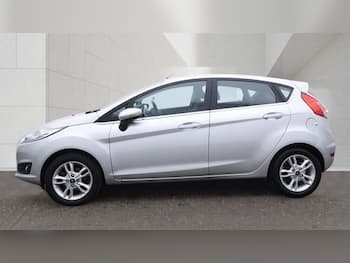 Used Ford Fiesta 2016 for sale - 79675675: Photo