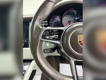 Used Porsche Macan 2017 for sale - 79000739: Photo