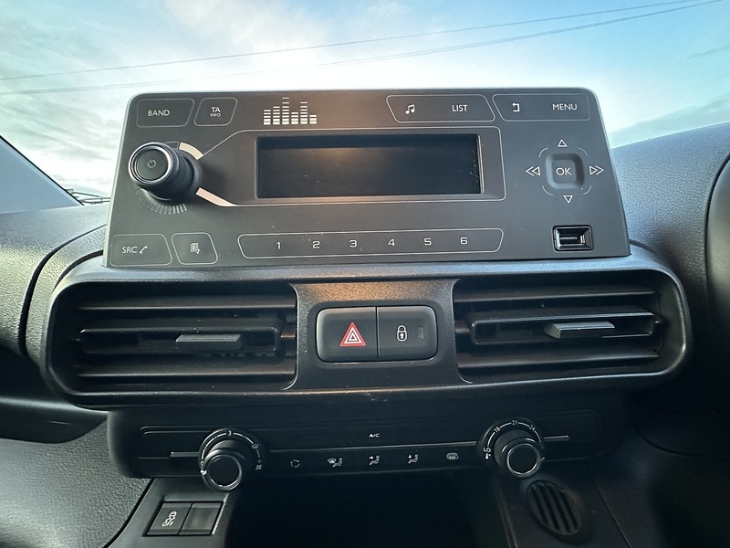 Used Vauxhall Combo 2019 for sale - 77720631: Photo 13