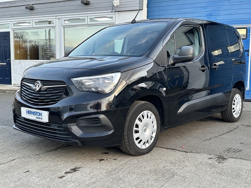 Used Vauxhall Combo 2019 for sale - 77720631: Photo 2