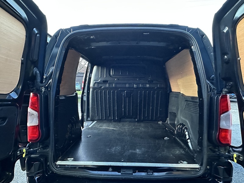 Used Vauxhall Combo 2019 for sale - 77720631: Photo 8