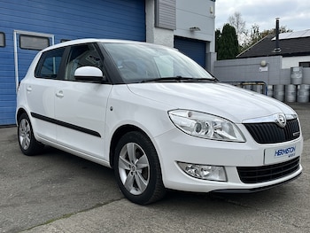 Used Skoda Fabia 2014 for sale - 76320116: Photo