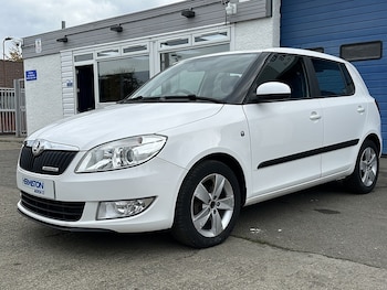 Used Skoda Fabia 2014 for sale - 76320116: Photo
