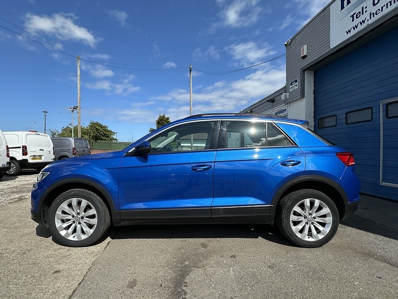 Used Volkswagen T-Roc for sale - 77517523: Photo 4