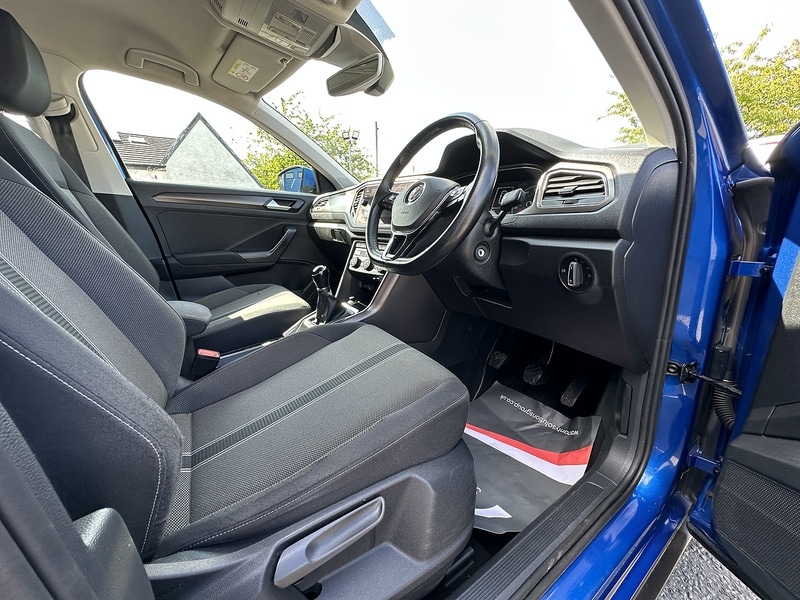 Used Volkswagen T-Roc for sale - 77517523: Photo 7