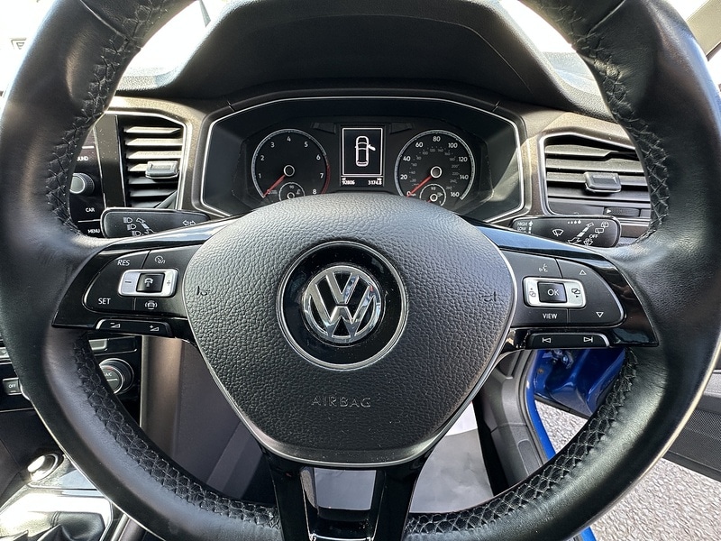 Used Volkswagen T-Roc for sale - 77517523: Photo 9