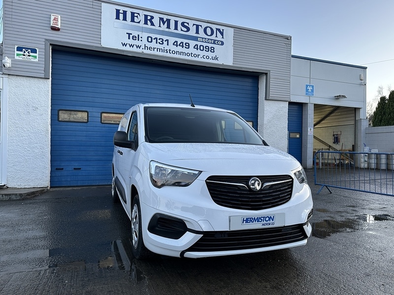 Used Vauxhall Combo 2020 for sale - 77953483: Photo 2