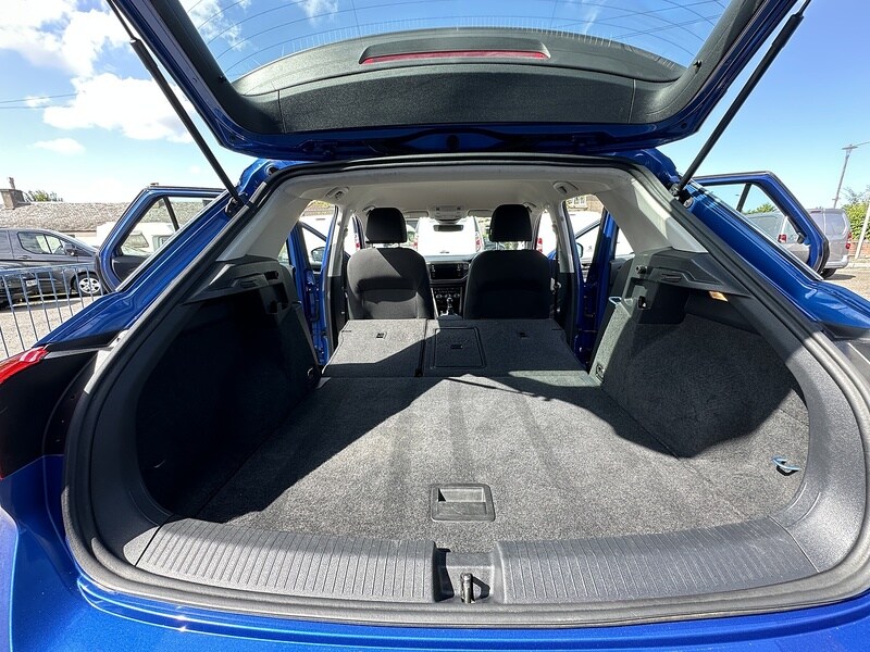 Used Volkswagen T-Roc 2019 for sale - 77720624: Photo 16