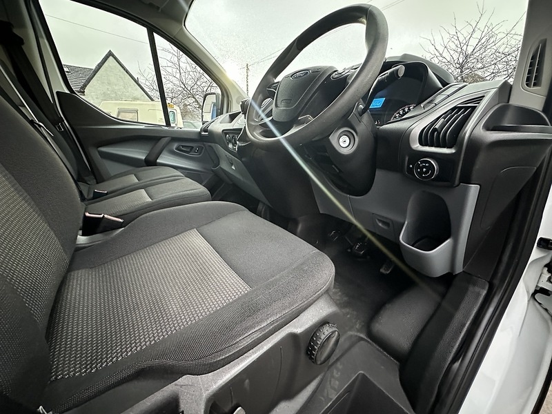 Used Ford Transit Custom 2017 for sale - 77303246: Photo 8