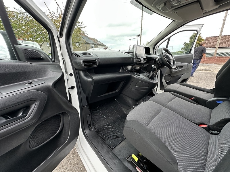 Vehicle 14