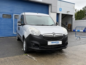 Used Vauxhall Combo 2017 for sale - 79142808: Photo