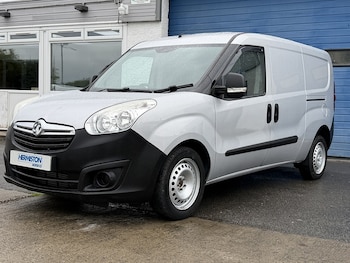 Used Vauxhall Combo 2017 for sale - 79142808: Photo