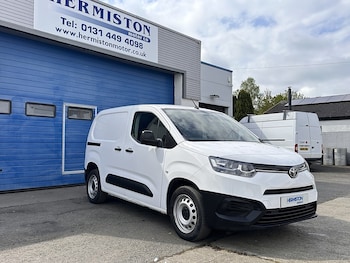 Used Toyota ProAce 2022 for sale - 79392511: Photo