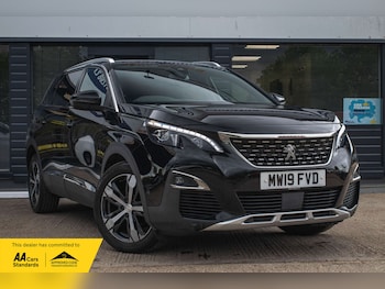 Used Peugeot 5008 2019 for sale - 78765010: Photo
