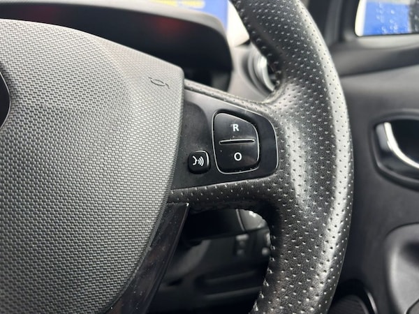 Used Renault Zoe 2019 for sale - 75665793: Photo 14