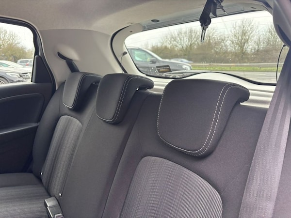 Used Renault Zoe 2019 for sale - 75665793: Photo 37