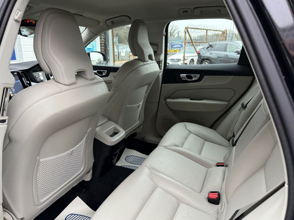 Used Volvo XC60 2018 for sale - 77327997: Photo 14