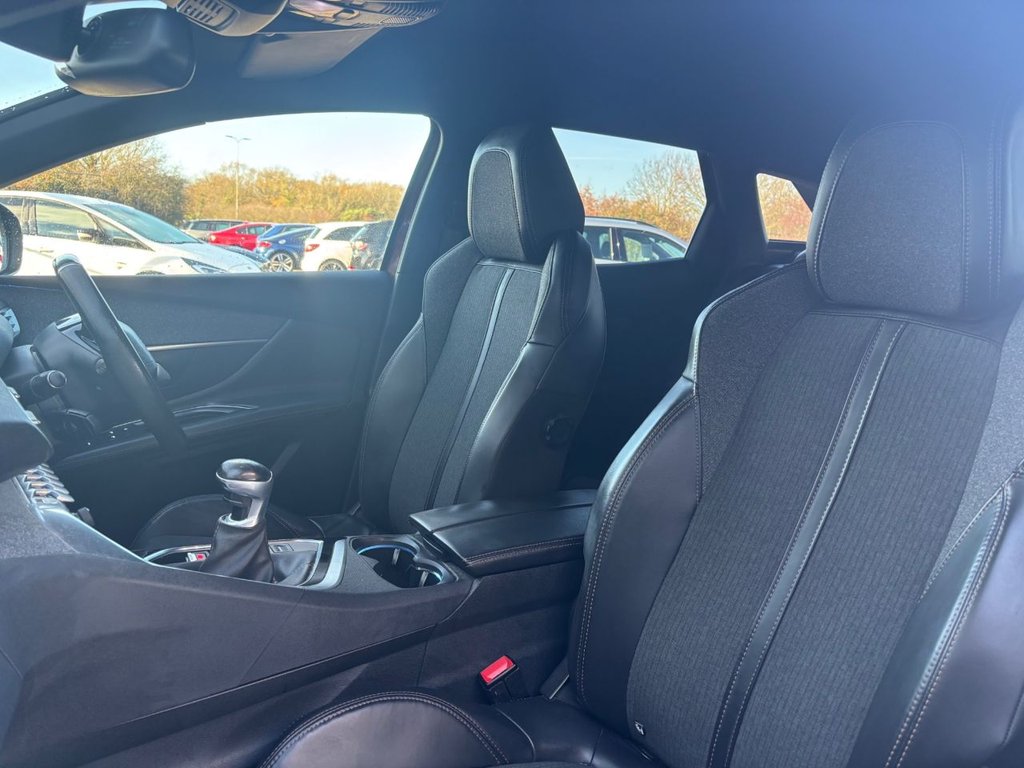 Used Peugeot 3008 2017 for sale - 76950337: Photo 17