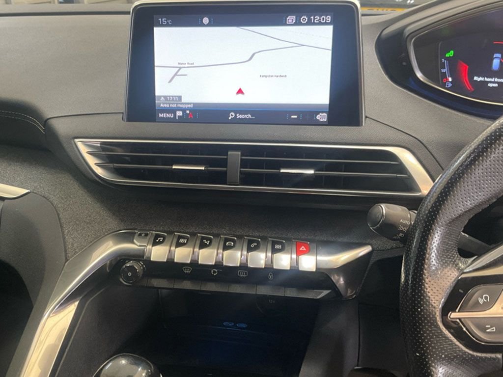 Used Peugeot 3008 2017 for sale - 77734418: Photo 2