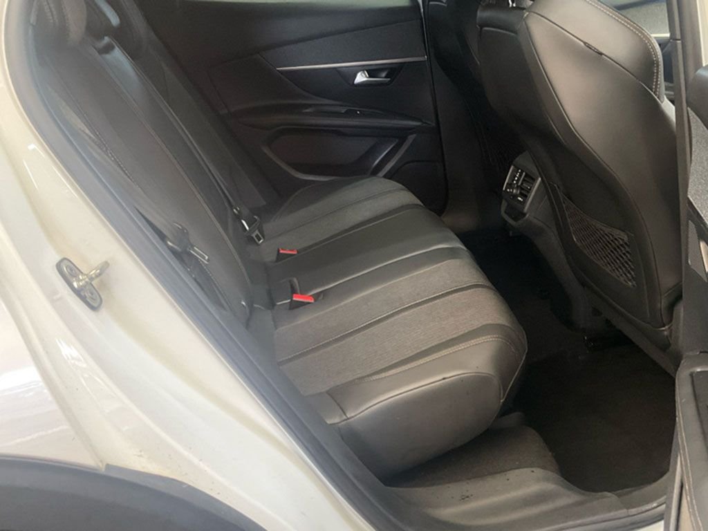 Used Peugeot 3008 2017 for sale - 77734418: Photo 4