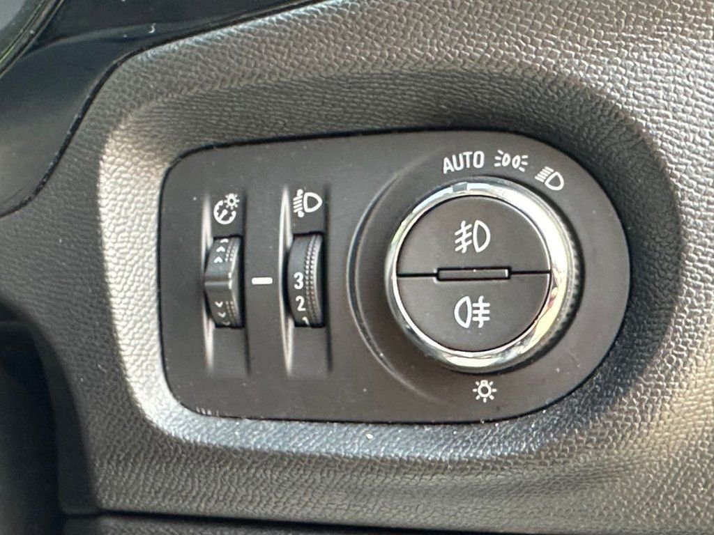 Used Vauxhall Corsa 2020 for sale - 76546768: Photo 21