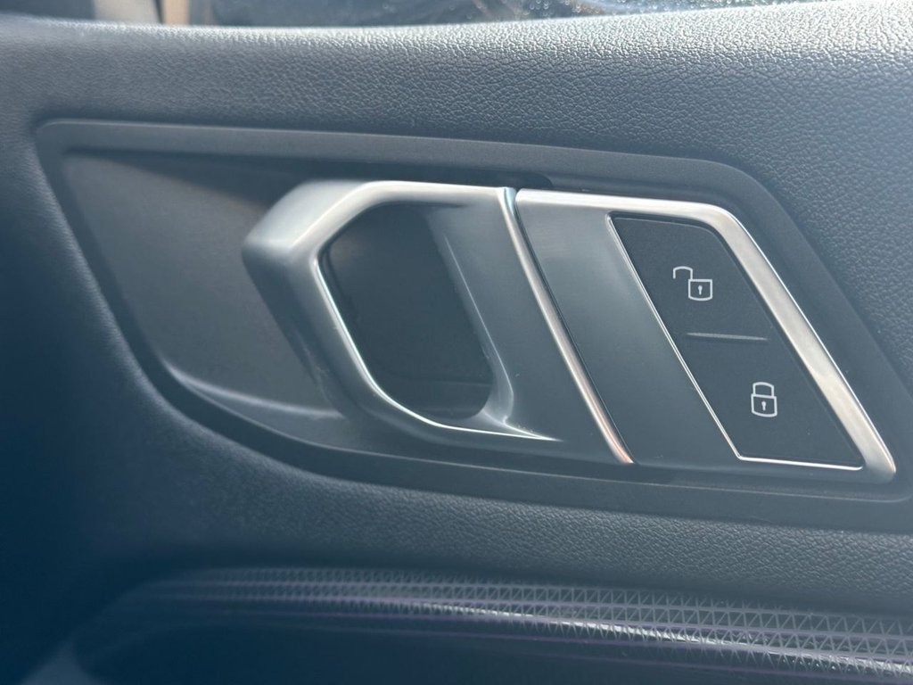 Used BMW 1 Series 2019 for sale - 76202569: Photo 30