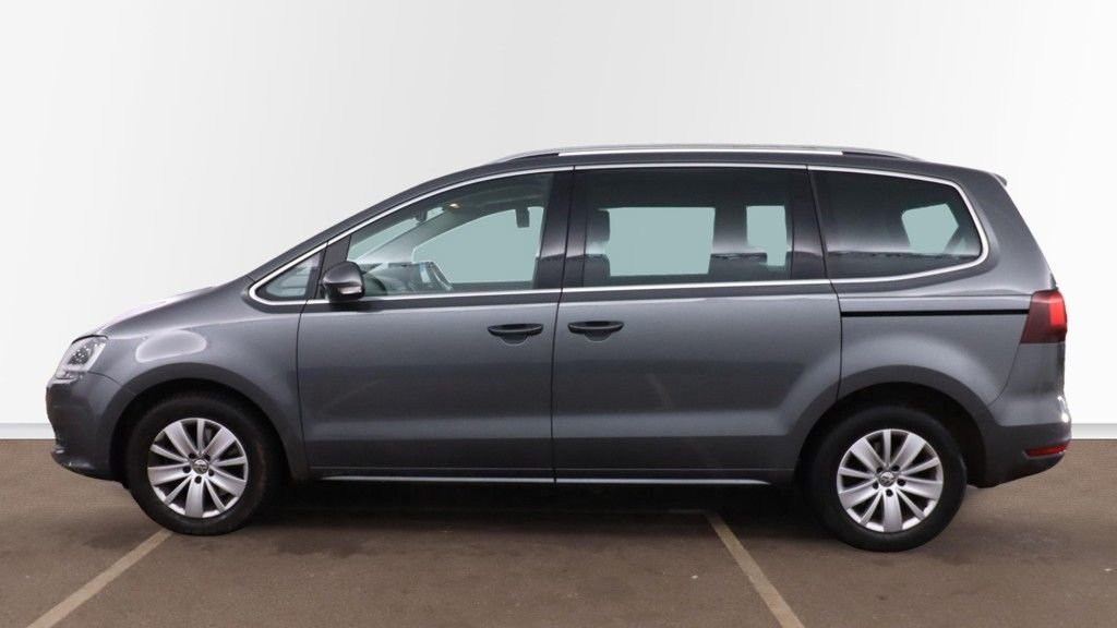 Used Volkswagen Sharan 2017 for sale - 76698072: Photo 11