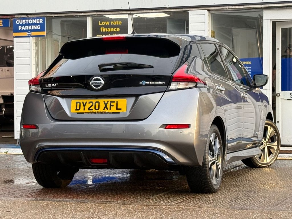 Used Nissan Leaf 2020 for sale - 76950151: Photo 12