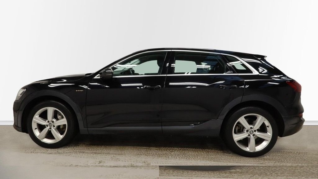 Used Audi e-tron 2020 for sale - 77384078: Photo 11