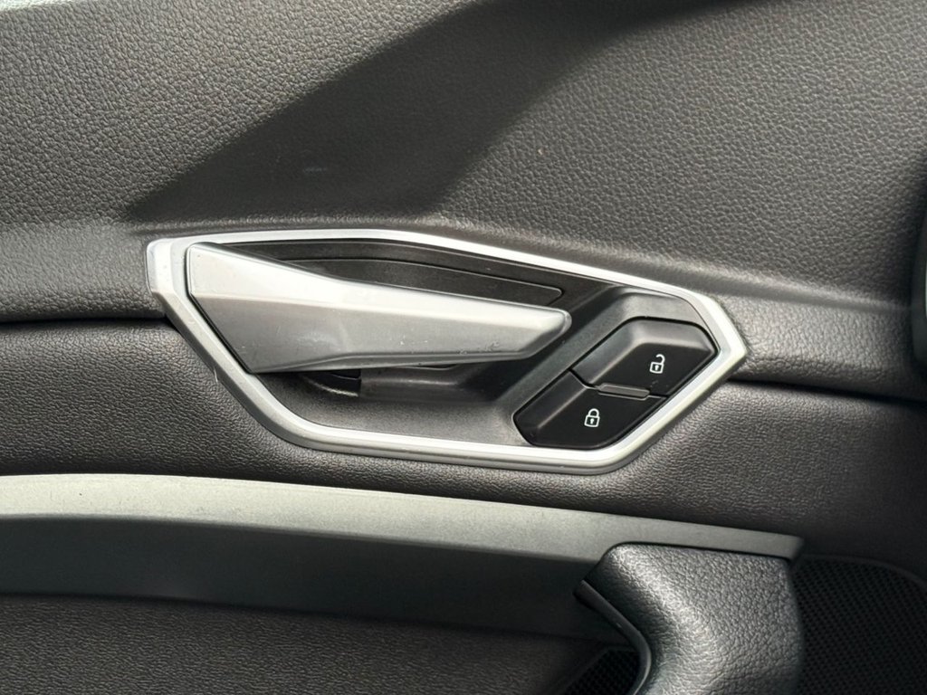 Used Audi e-tron 2020 for sale - 77384078: Photo 30