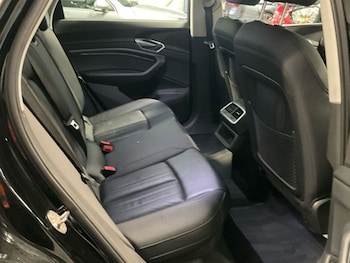 Used Audi e-tron 2020 for sale - 77384078: Photo