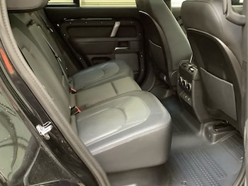 Used Land Rover Defender 2022 for sale - 78737831: Photo