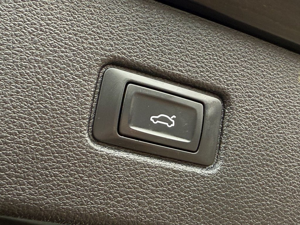 Used Audi Q7 2017 for sale - 76547091: Photo 19