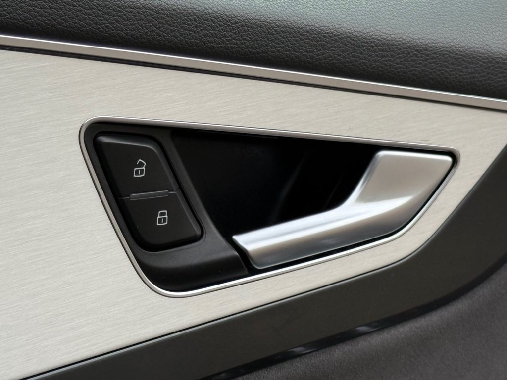 Used Audi Q7 2017 for sale - 76547091: Photo 39